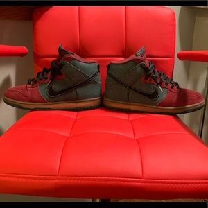 Nike Dunk SB High “Goofy Boy” Size 9 w/o box